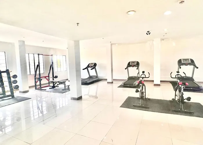 Guest house Tomas Morato Quezon - Residences *