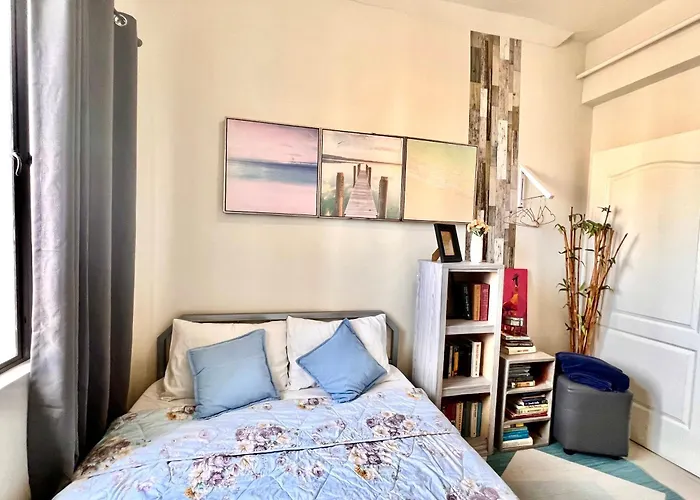 Guest house Tomas Morato Quezon - Residences *
