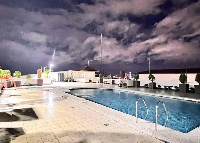 Tomas Morato Quezon - Residences *